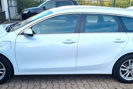 Kia ceed Sportswagon 115.000 km 16.200 &euro; Lübbecke 32312