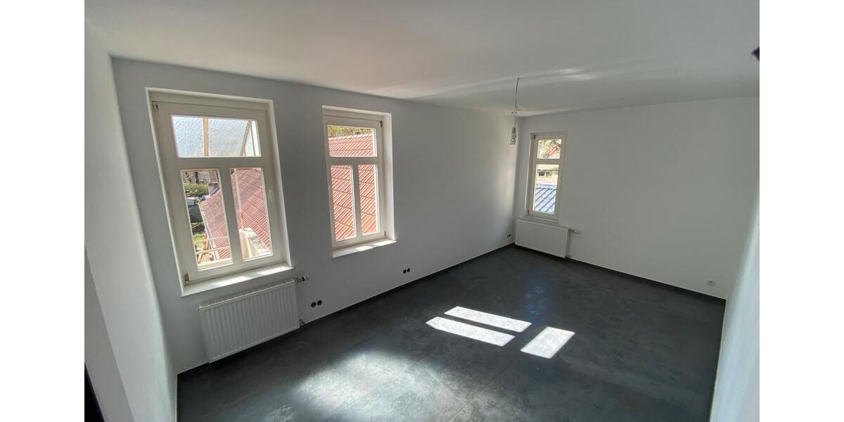 Etagenwohnung Bünde - 3 Zimmer, 100 m&sup2;, 1.050&euro; | Angebot:25948973