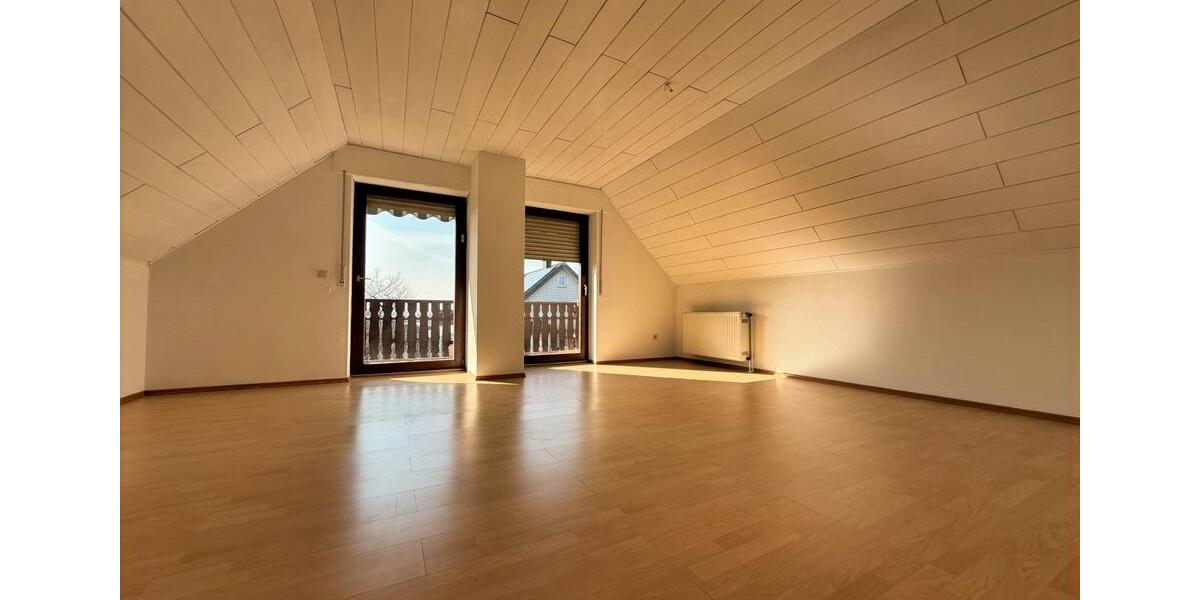 Dachgeschoßwohnung Enger - 2 Zimmer, 63 m&sup2;, 490&euro; | Angebot:25918578