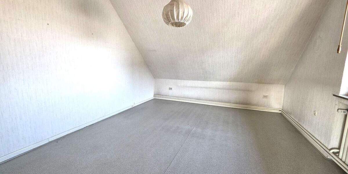 Mehrfamilienhaus, Wohnhaus Bünde Holsen - 6 Zimmer, 190 m&sup2;, 268.000&euro; | Angebot:25770347