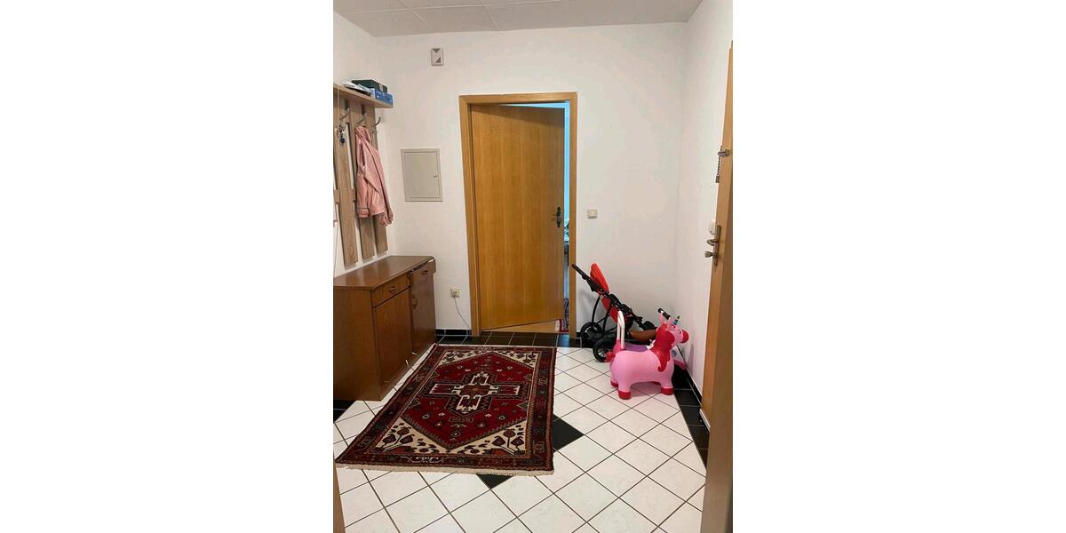 Etagenwohnung Rinteln - 2 Zimmer, 68 m&sup2;, 476&euro; | Angebot:25902938