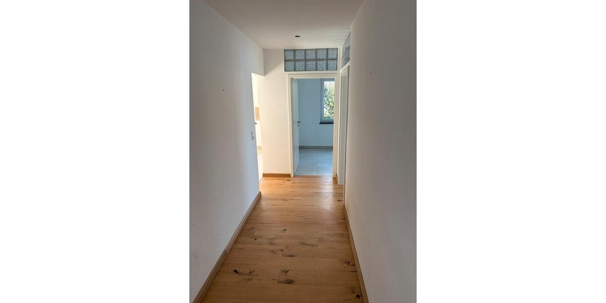 Etagenwohnung Lübbecke - 2.5 Zimmer, 100 m&sup2;, 800&euro; | Angebot:26253447