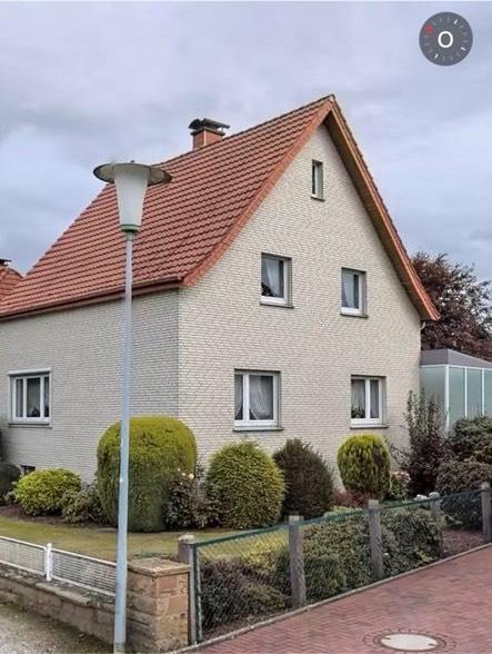Einfamilienhaus Enger - 7 Zimmer, 120 m&sup2;, 295.000&euro; | Angebot:27126214