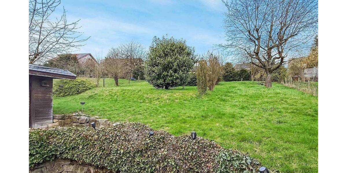 Mehrfamilienhaus, Wohnhaus Extertal Bösingfeld - 6 Zimmer, 130 m&sup2;, 195.000&euro; | Angebot:26230716