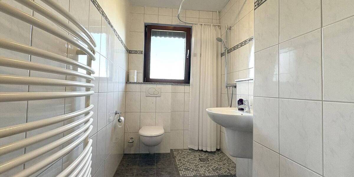 Mehrfamilienhaus, Wohnhaus Auetal Hattendorf - 9 Zimmer, 280 m&sup2;, 395.000&euro; | Angebot:26017943