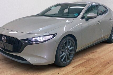 Mazda 3 16.900 km 25.990 &euro; Rinteln 31737