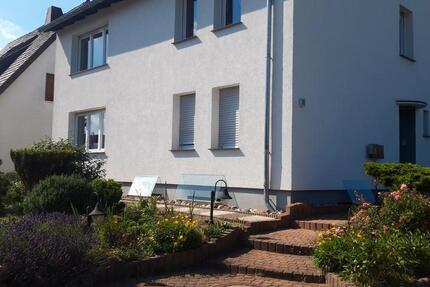 Wohnung Bünde - 3 Zimmer, 95 m&sup2;, 800&euro; | Angebot:26048063