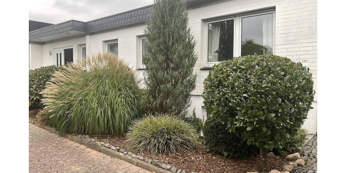 Bungalow Herford Schwarzenmoor - 4 Zimmer, 124 m&sup2;, 349.000&euro; | Angebot:25984437