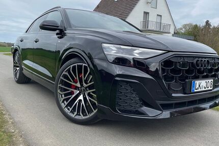 Audi Q8 1.900 km 95.200 &euro; Hille 32479