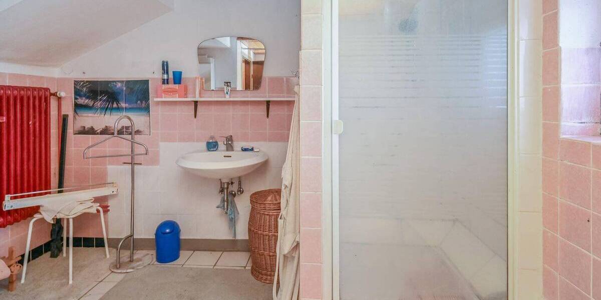 Einfamilienhaus Vlotho Exter - 7 Zimmer, 208 m&sup2;, 198.000&euro; | Angebot:26205750