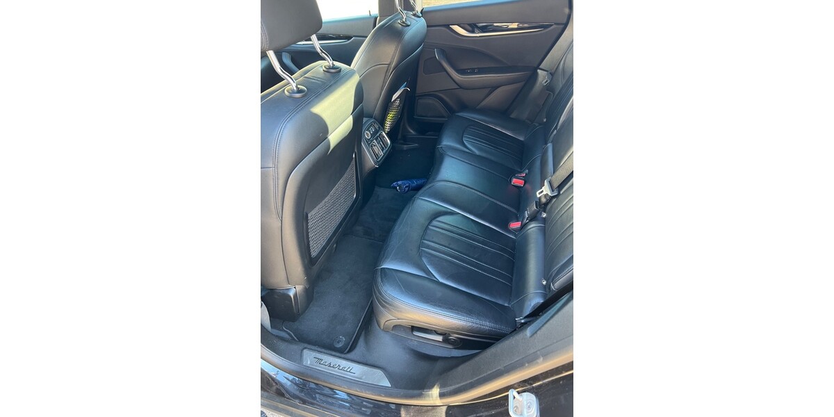 Maserati Levante Grandlusso 210.000 km 23.900 &euro; Minden 32423