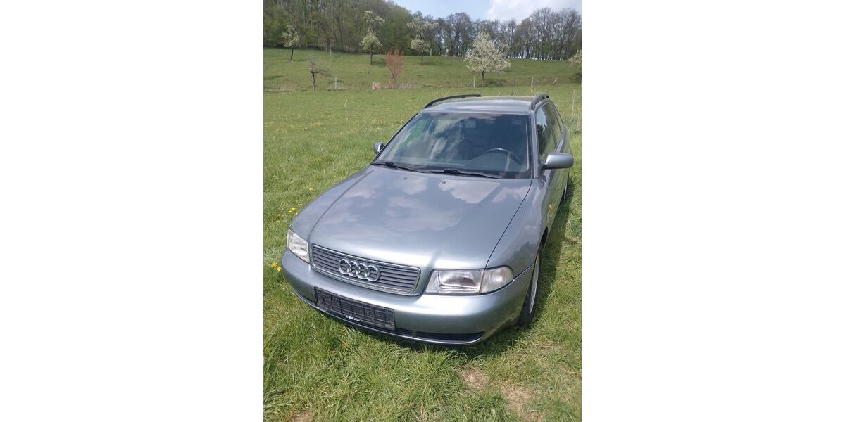 Audi A4 163.000 km 4.350 &euro; Extertal 32699