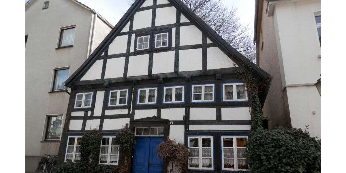 Einfamilienhaus Bückeburg - 7 Zimmer, 100 m&sup2;, 97.500&euro; | Angebot:24721178