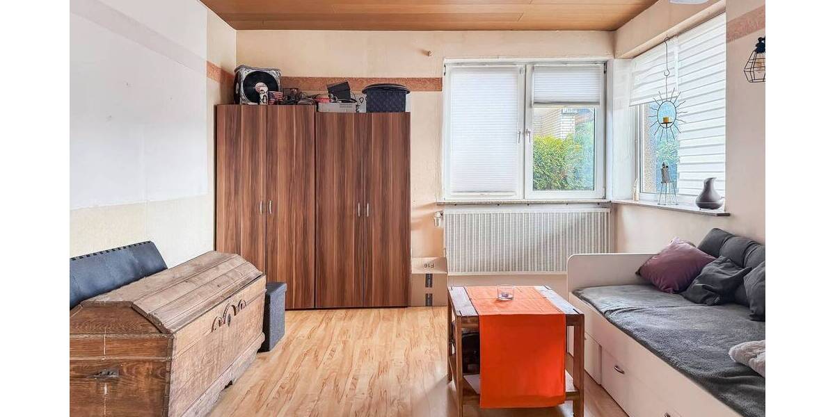 Mehrfamilienhaus, Wohnhaus Extertal Bösingfeld - 6 Zimmer, 130 m&sup2;, 195.000&euro; | Angebot:26230716