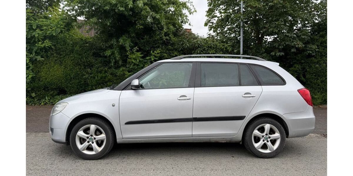 Skoda Fabia 162.193 km 3.290 &euro; Bad Salzuflen 32107