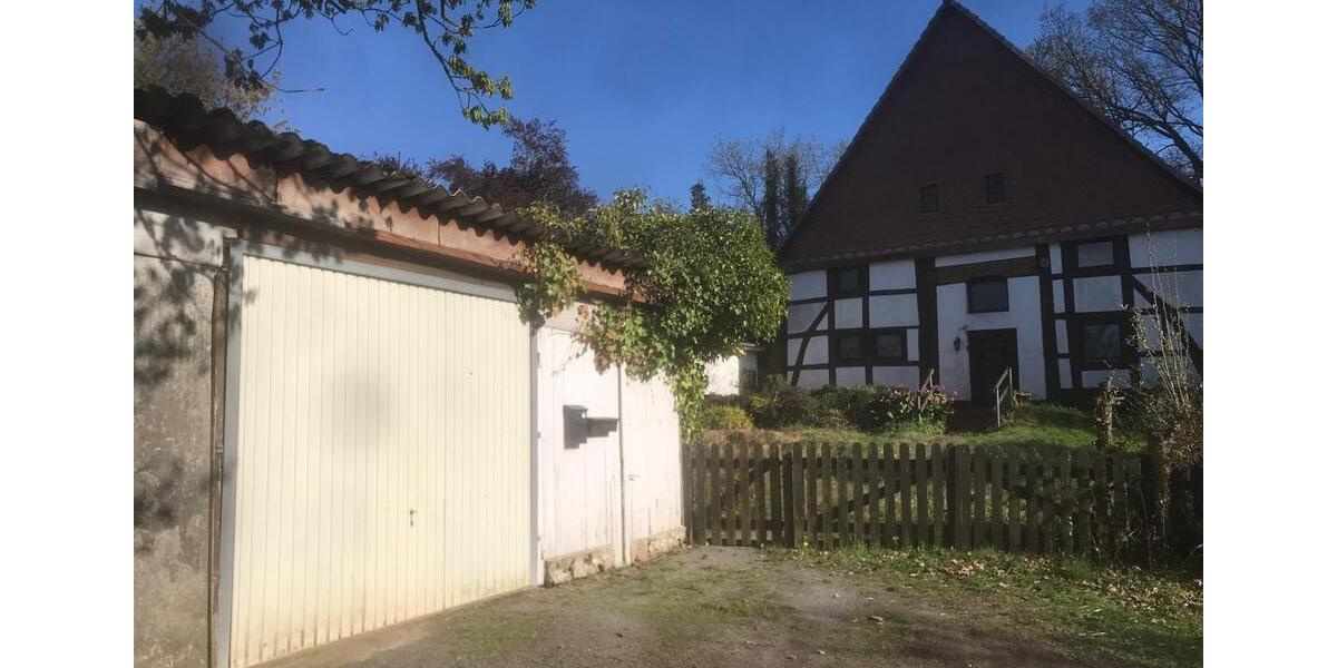 Einfamilienhaus Extertal - 10 Zimmer, 242 m&sup2;, 219.000&euro; | Angebot:26296392