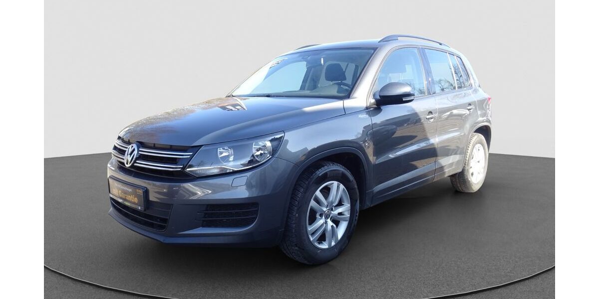 VW Tiguan 114.881 km 12.490 &euro; Löhne 32584