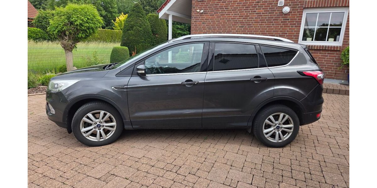 Ford Kuga 191.650 km 10.300 &euro; Bad Salzuflen 32107