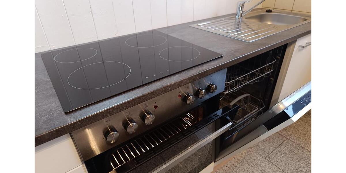 Erdgeschoßwohnung Herford - 2 Zimmer, 98 m&sup2;, 1.080&euro; | Angebot:25499363