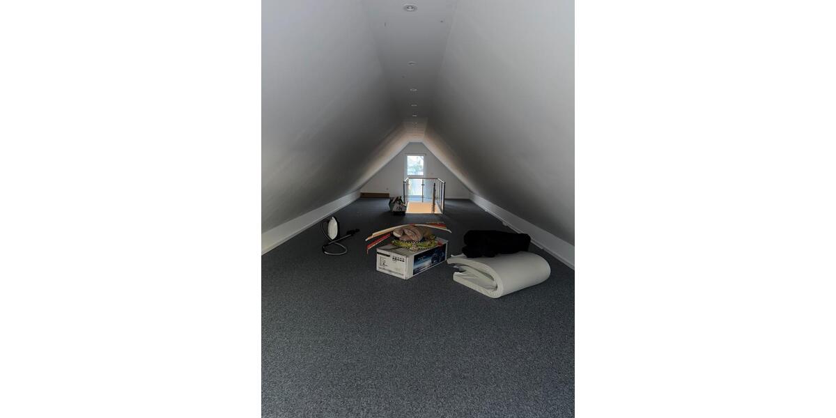 Etagenwohnung Herford - 4 Zimmer, 100 m&sup2;, 1.300&euro; | Angebot:25299056