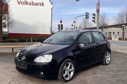 VW Golf 150.300 km 4.690 &euro; Herford 32049
