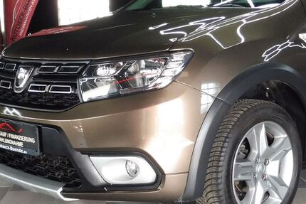 Dacia Logan 72.114 km 9.899 &euro; Bünde 32257