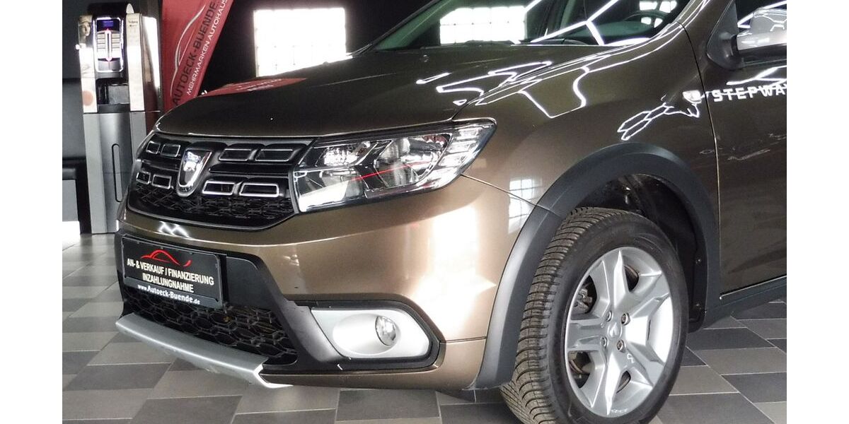 Dacia Logan 72.114 km 9.899 &euro; Bünde 32257