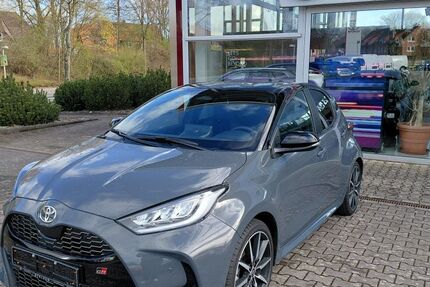 Toyota Yaris 4.800 km 26.980 &euro; Stadthagen 31655