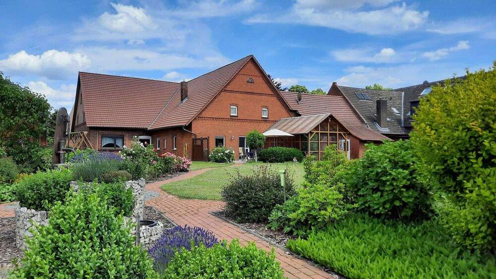 Mehrfamilienhaus, Wohnhaus Petershagen Hävern - 1 Zimmer, 240 m&sup2;, 195.000&euro; | Angebot:25756391