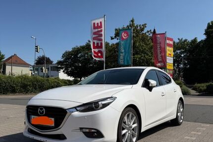 Mazda 3 129.700 km 12.499 &euro; Minden 32423