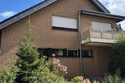 Haus Hiddenhausen - 10 Zimmer, 220 m&sup2;, 495.000&euro; | Angebot:26822061