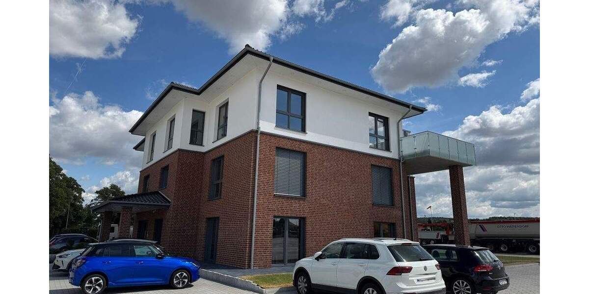 Gewerbeobjekt Lindhorst - 5 Zimmer, 207 m&sup2;, 2.200&euro; | Angebot:25681595