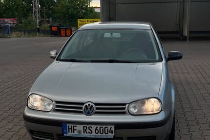 VW Golf 197.000 km 2.100 &euro; Bad Salzuflen 32108