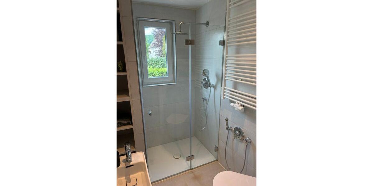 Einfamilienhaus Bad Oeynhausen Dehme - 8 Zimmer, 245 m&sup2;, 2.150&euro; | Angebot:26568095