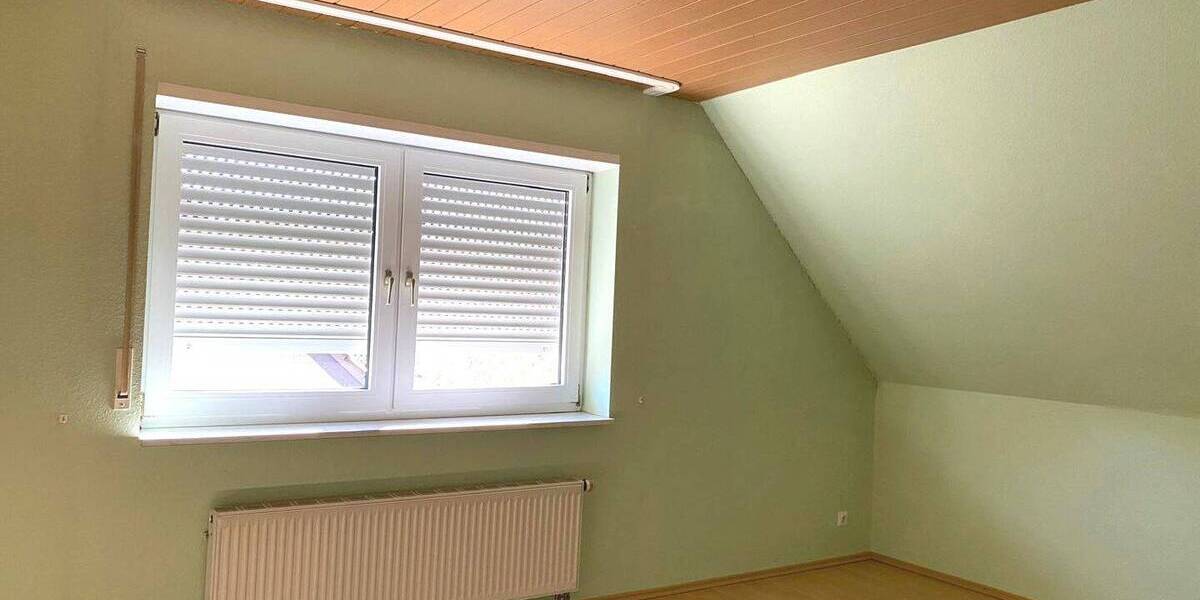 Mehrfamilienhaus, Wohnhaus Bünde Bustedt - 6 Zimmer, 195 m&sup2;, 398.000&euro; | Angebot:26176454