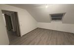 Dachgeschoßwohnung Bad Oeynhausen Dehme - 3 Zimmer, 121 m&sup2;, 1.290&euro; | Angebot:26248811