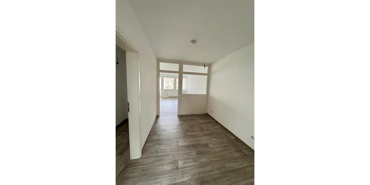 Etagenwohnung Lübbecke - 3 Zimmer, 79 m&sup2;, 391&euro; | Angebot:26070690
