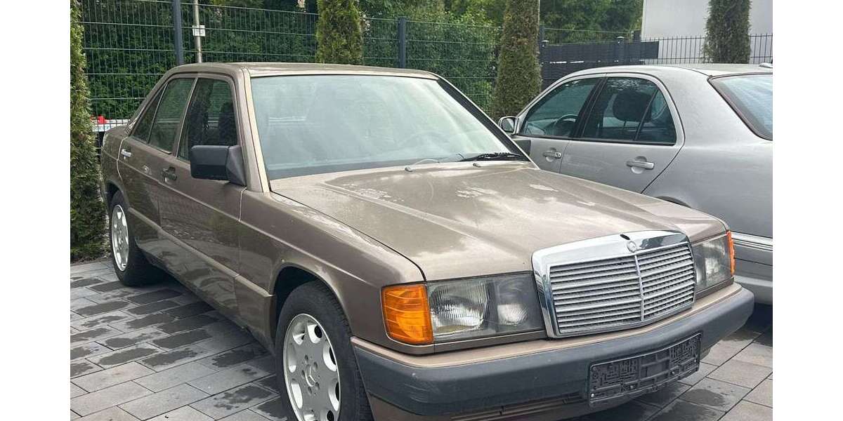Mercedes-Benz 190 208.875 km 5.499 &euro; Minden 32429