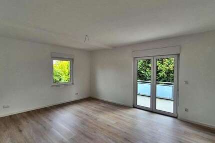 Wohnung Porta Westfalica - 3 Zimmer, 74 m&sup2;, 1.000&euro; | Angebot:26856538