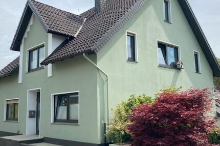 Haus Kalletal - 8 Zimmer, 200 m&sup2;, 225.000&euro; | Angebot:26193452