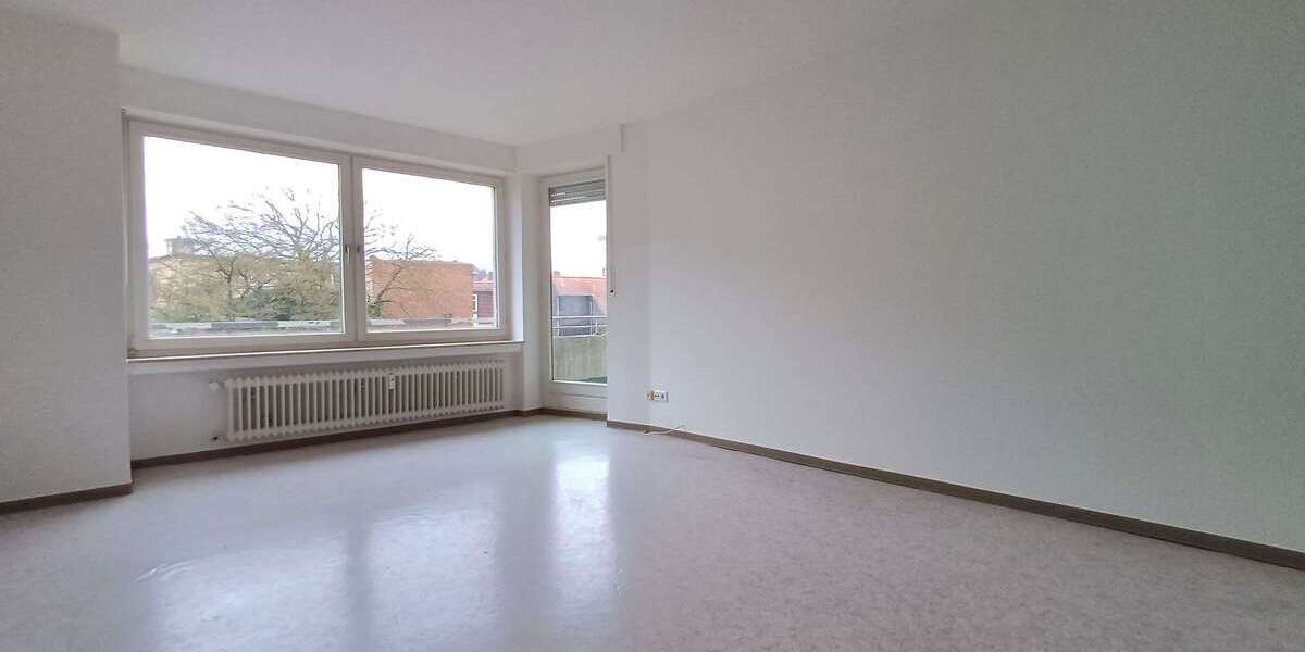 Etagenwohnung Minden Innenstadt - 3 Zimmer, 82 m&sup2;, 699&euro; | Angebot:26145987