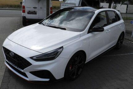 Hyundai i30 32.500 km 33.900 &euro; Bünde 32257