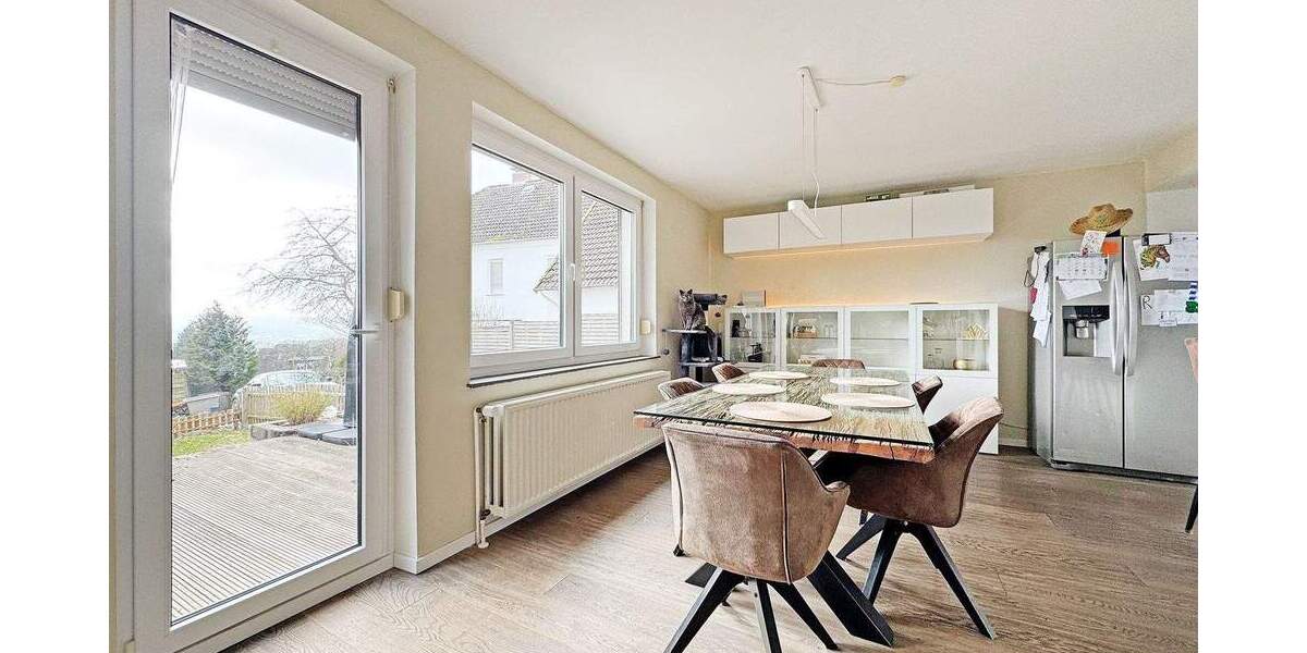 Einfamilienhaus Rinteln Todenmann - 5 Zimmer, 205 m&sup2;, 325.000&euro; | Angebot:25779554