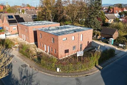 Haus Lindhorst - 5 Zimmer, 122 m&sup2;, 425.000&euro; | Angebot:26162961