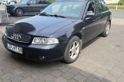 Audi A4 340.000 km 1.300 &euro; Bad Salzuflen 32107