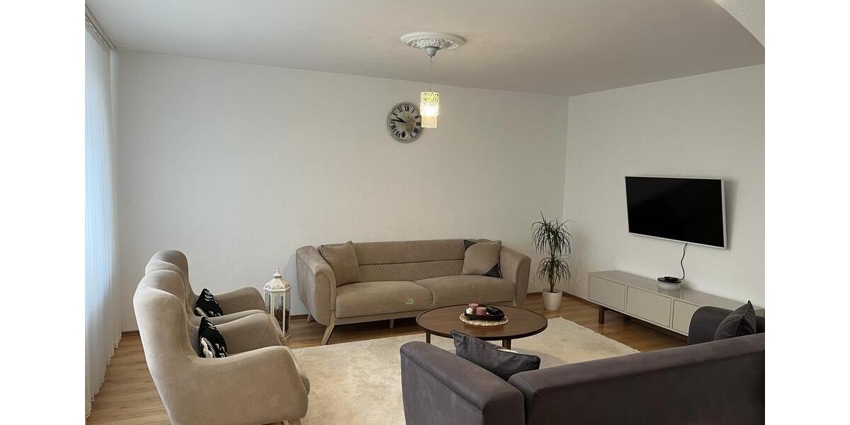 Etagenwohnung Bad Oeynhausen - 3 Zimmer, 96 m&sup2;, 850&euro; | Angebot:24536446