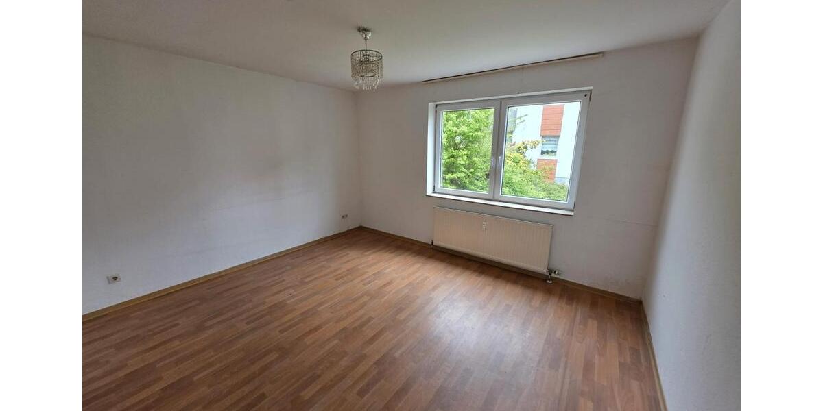 Erdgeschoßwohnung Hessisch Oldendorf - 3 Zimmer, 82 m&sup2;, 550&euro; | Angebot:26259112
