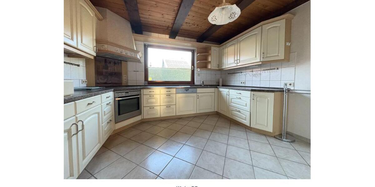 Einfamilienhaus Extertal - 9 Zimmer, 220 m&sup2;, 384.500&euro; | Angebot:26763736