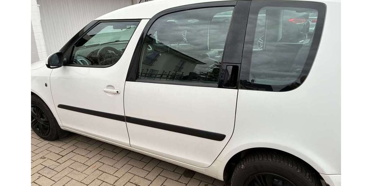 Skoda Roomster 138.912 km 5.000 &euro; Minden 32427