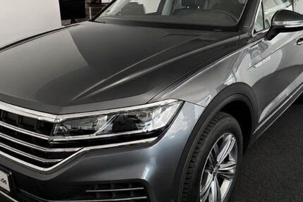 VW Touareg 60.412 km 33.999 &euro; Herford 32051